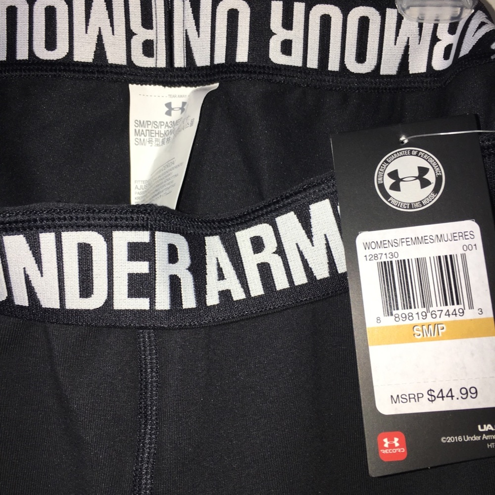 Brand new stylish athletic pants.